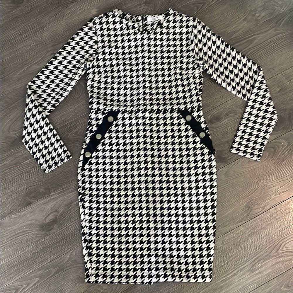 Suzy Shear Stylish Black and White Houndstooth Dress size small